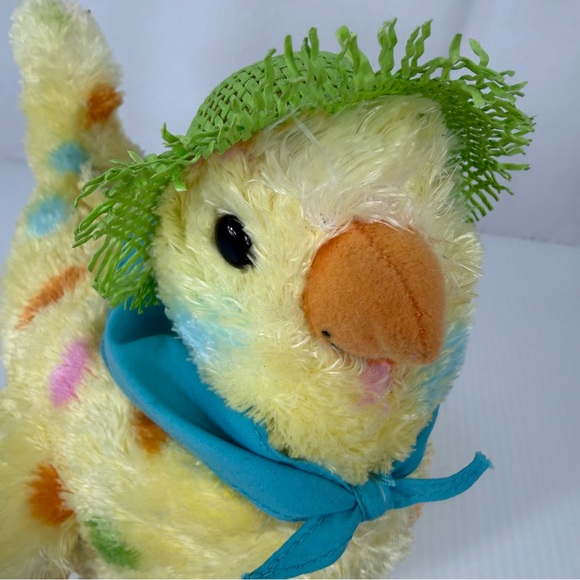 Hallmark Easter Squawkin Egg Laying Chicken Singing Mama Hen w/ Extra Eggs Works - Picture 4 of 17